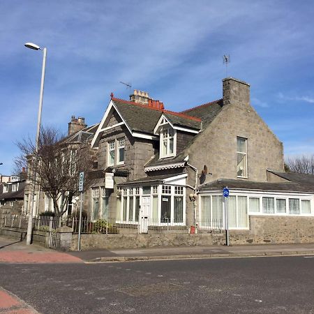 Brentwood Villa Bed And Breakfast Aberdeen Bagian luar foto
