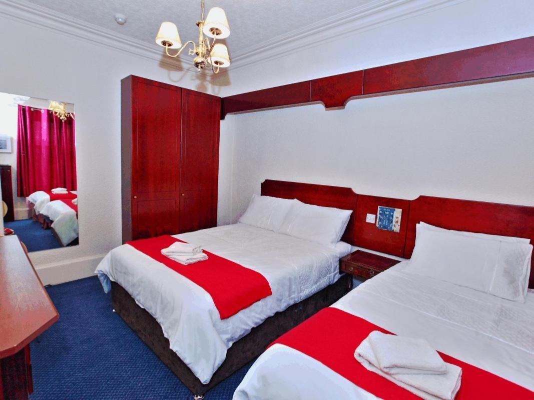 Brentwood Villa Bed And Breakfast Aberdeen Bagian luar foto