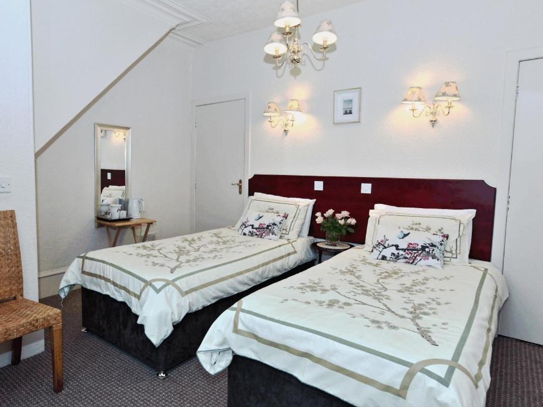 Brentwood Villa Bed And Breakfast Aberdeen Ruang foto